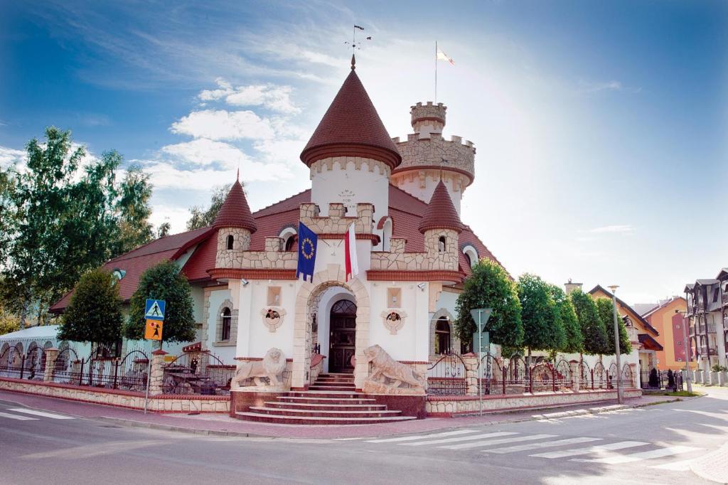 Zamek Pod Brzozami, Wynajem Pokoi Homestay