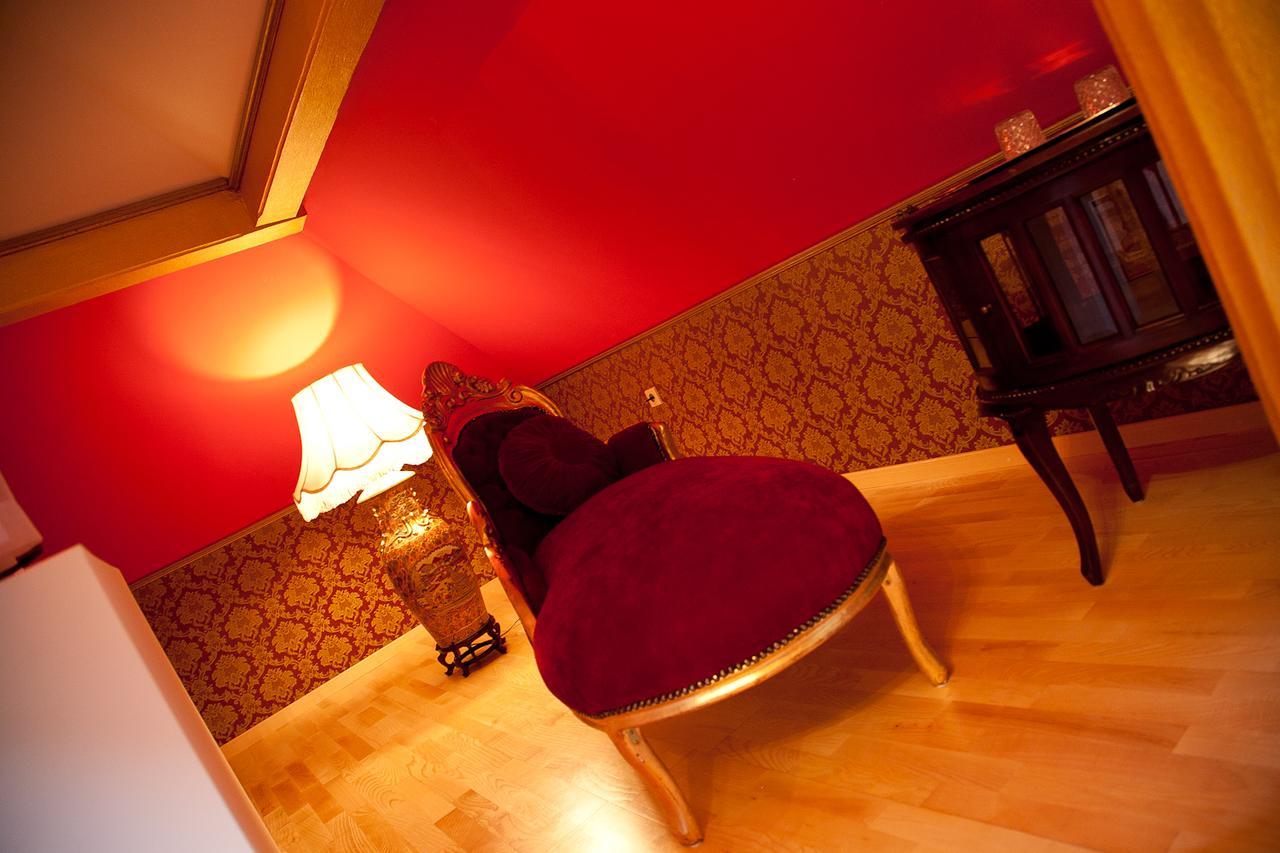 Zamek Pod Brzozami, Wynajem Pokoi Homestay Krynica Zdroj