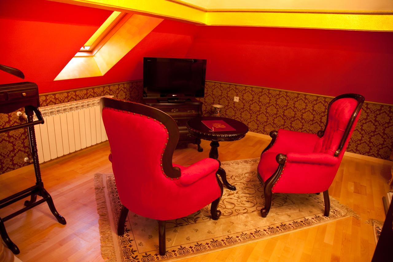 Zamek Pod Brzozami, Wynajem Pokoi Homestay