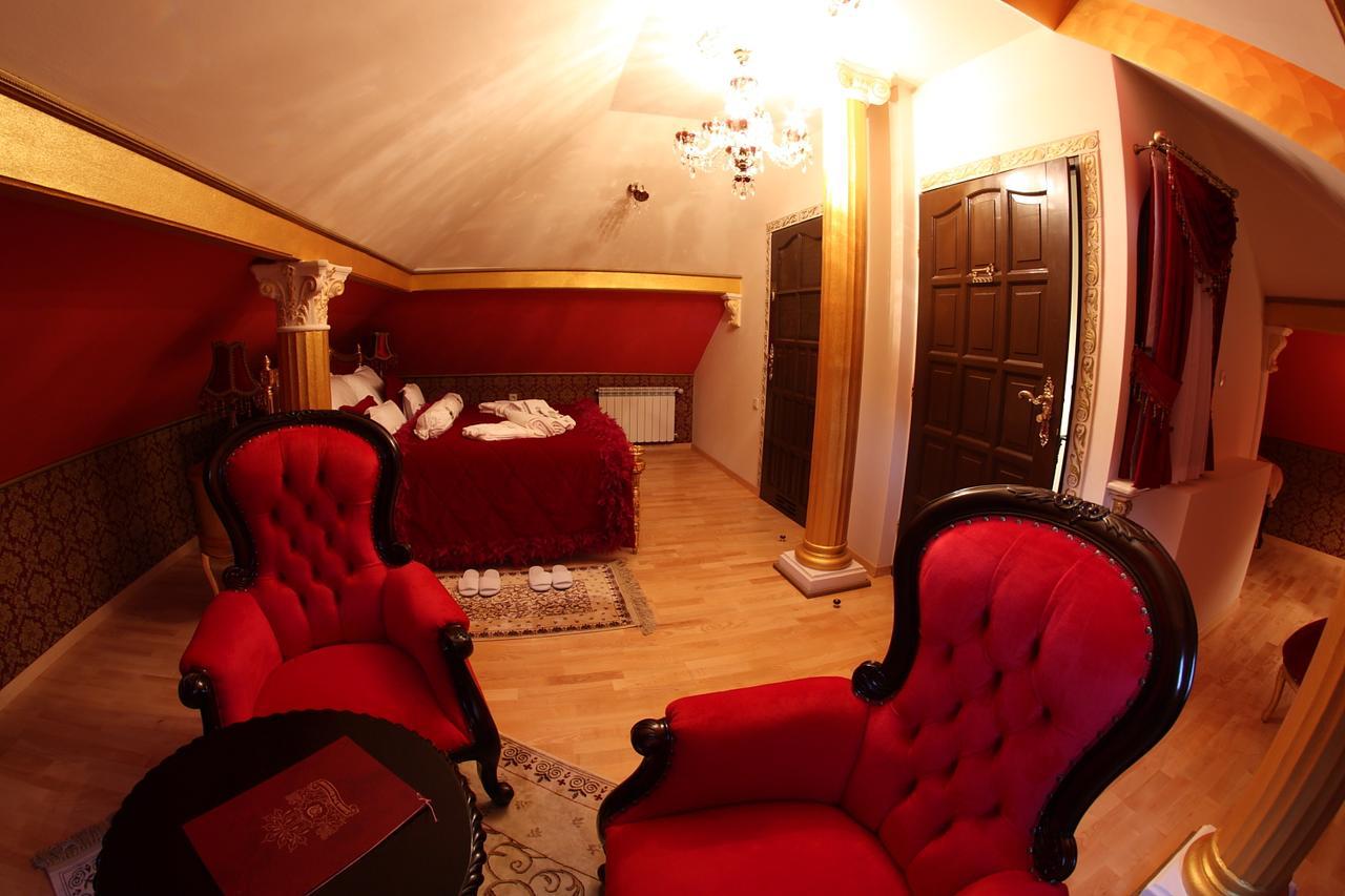 Zamek Pod Brzozami, Wynajem Pokoi Homestay *